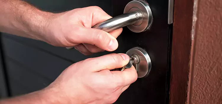 Door Closer Repair & Installation North Amityville